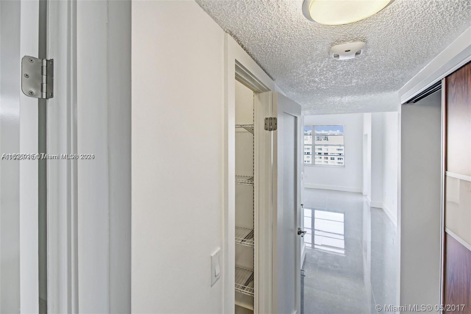 ADMIRALS PORT CONDO WEST - Residential