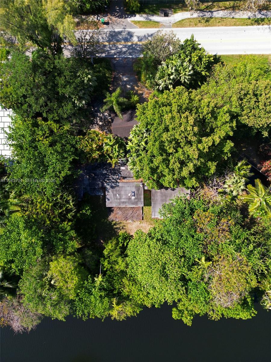 AVOCADO LAND CO SUB - Residential