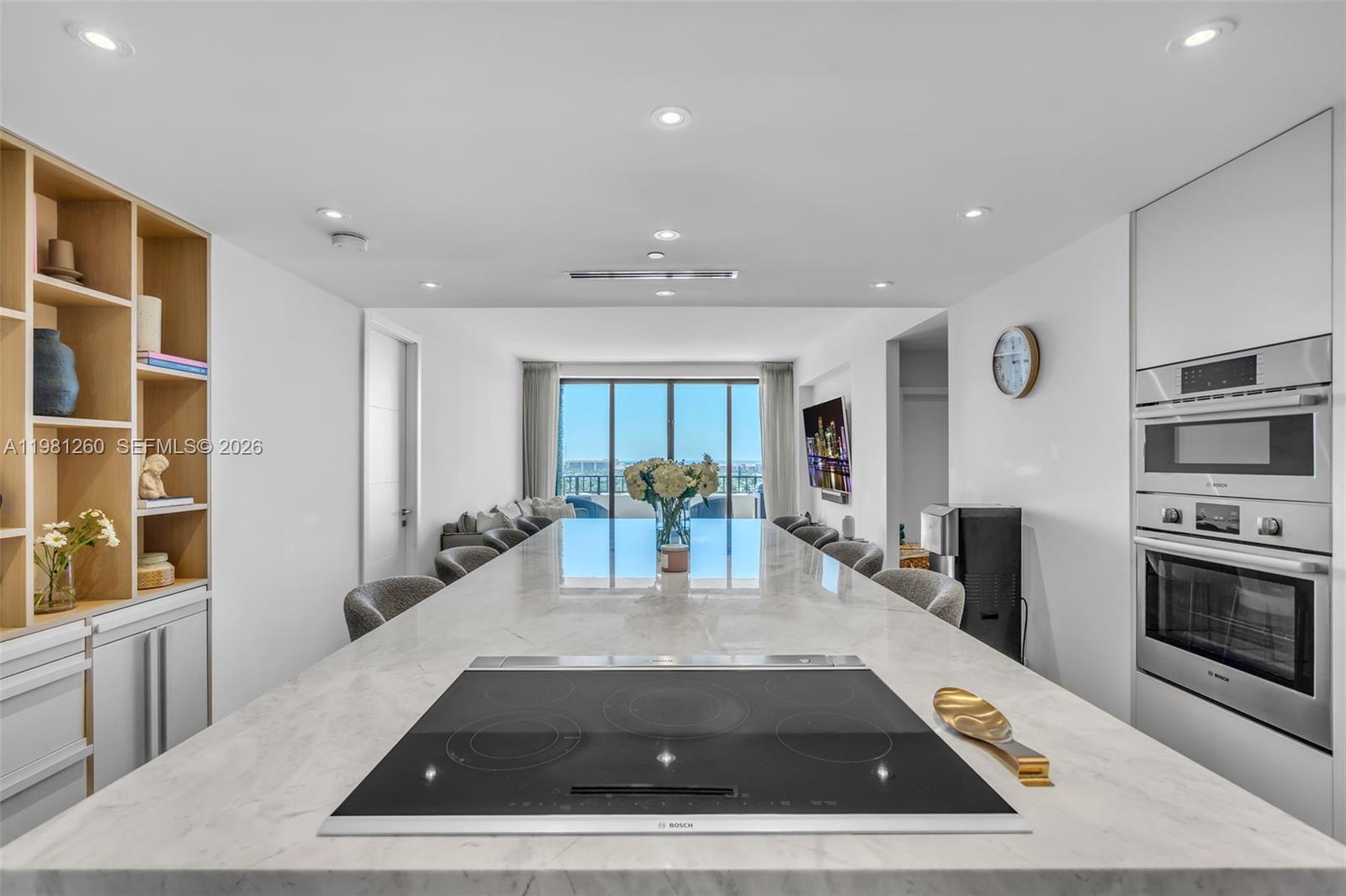 THE EMERALDBAY @ KEY COLO - Residential