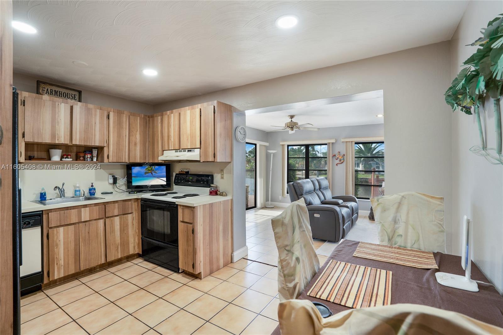 LOOK HOMESITES NO 3 - Residential