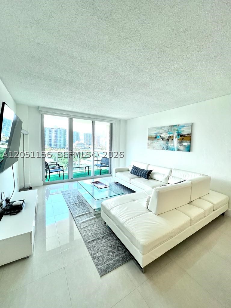 OCEAN RESERVE CONDO - Residential Lease