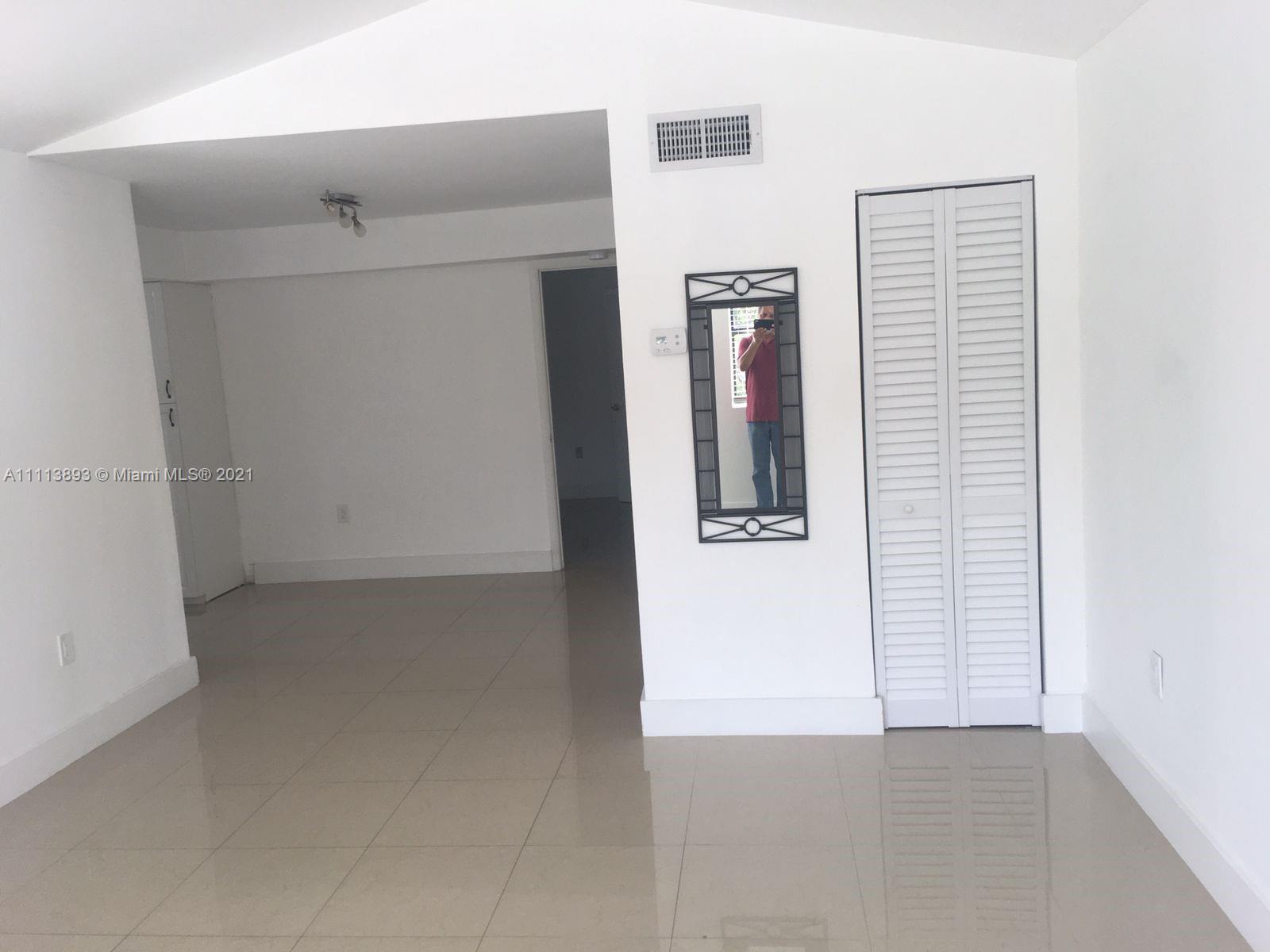 BISCAYNE BEACH CLUB CONDO - Residential Lease