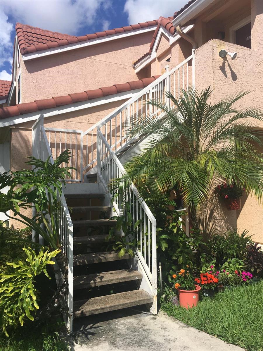 BISCAYNE BEACH CLUB CONDO - Residential Lease