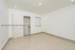 SKY LAKE TERR - Residential Lease