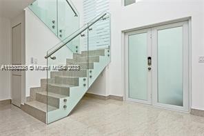 SKY LAKE TERR - Residential Lease