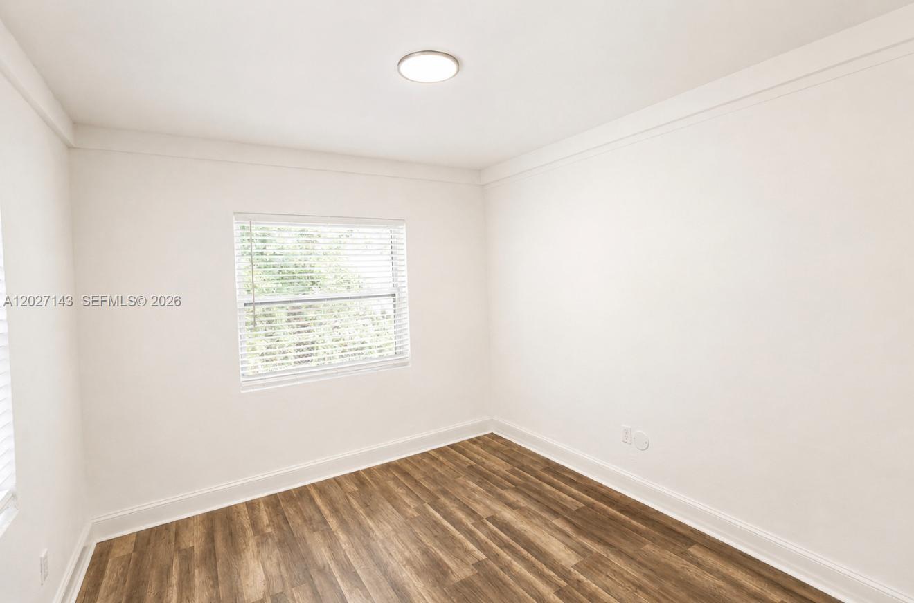 BUENA VISTA GARDENS - Residential Lease