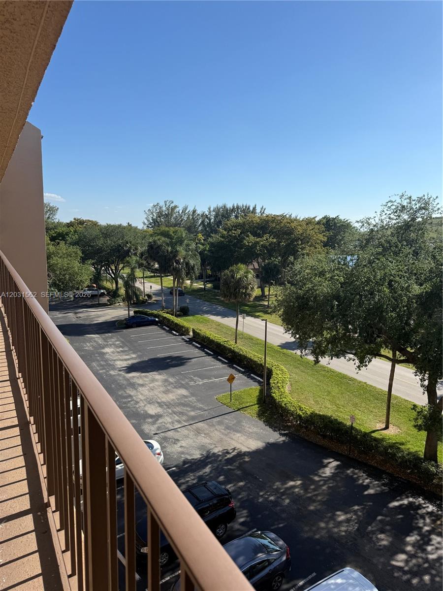 WATERS EDGE TOWERS CONDO - Residential