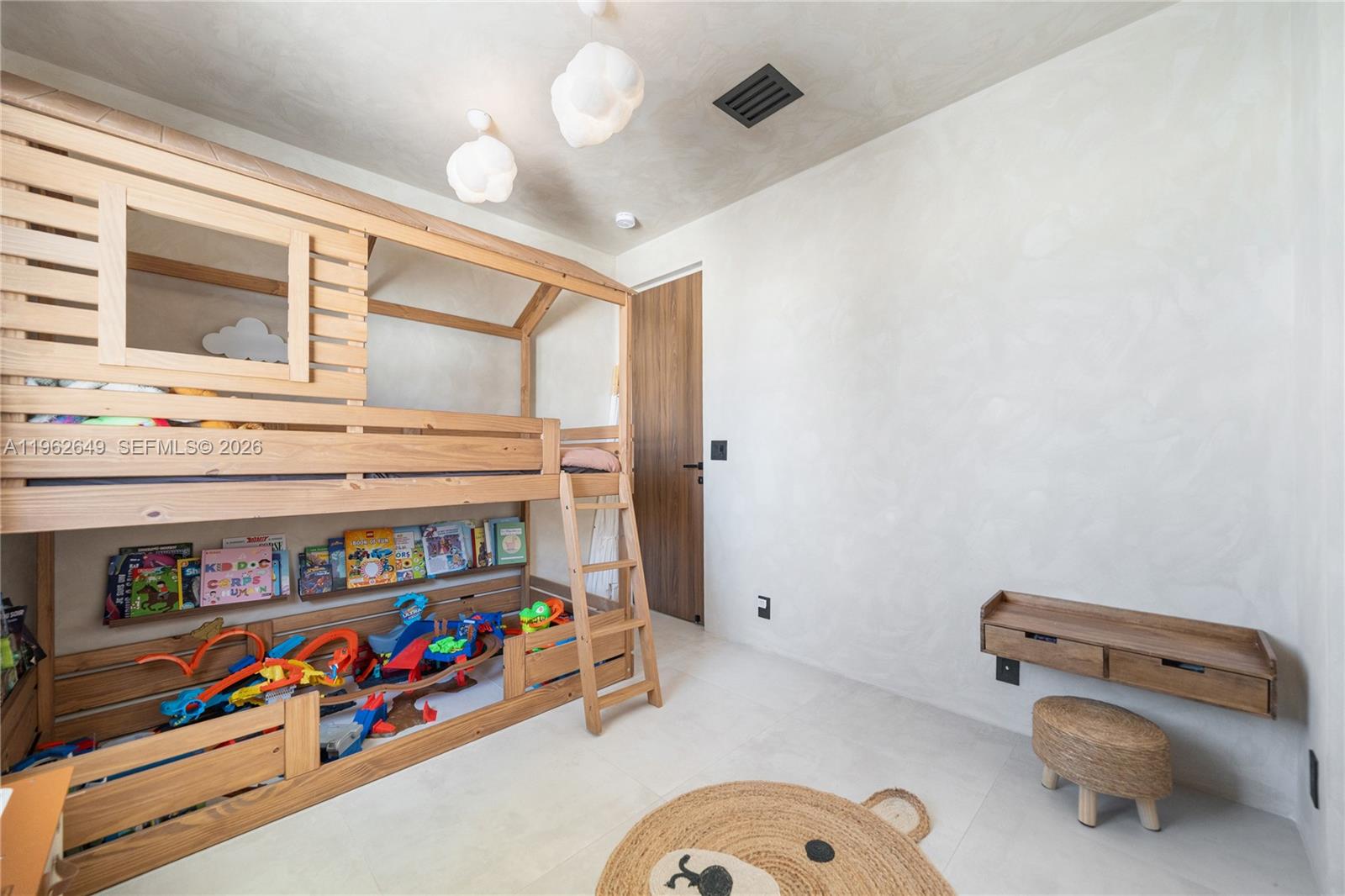 MERIDIAN PLACE CONDO - Residential