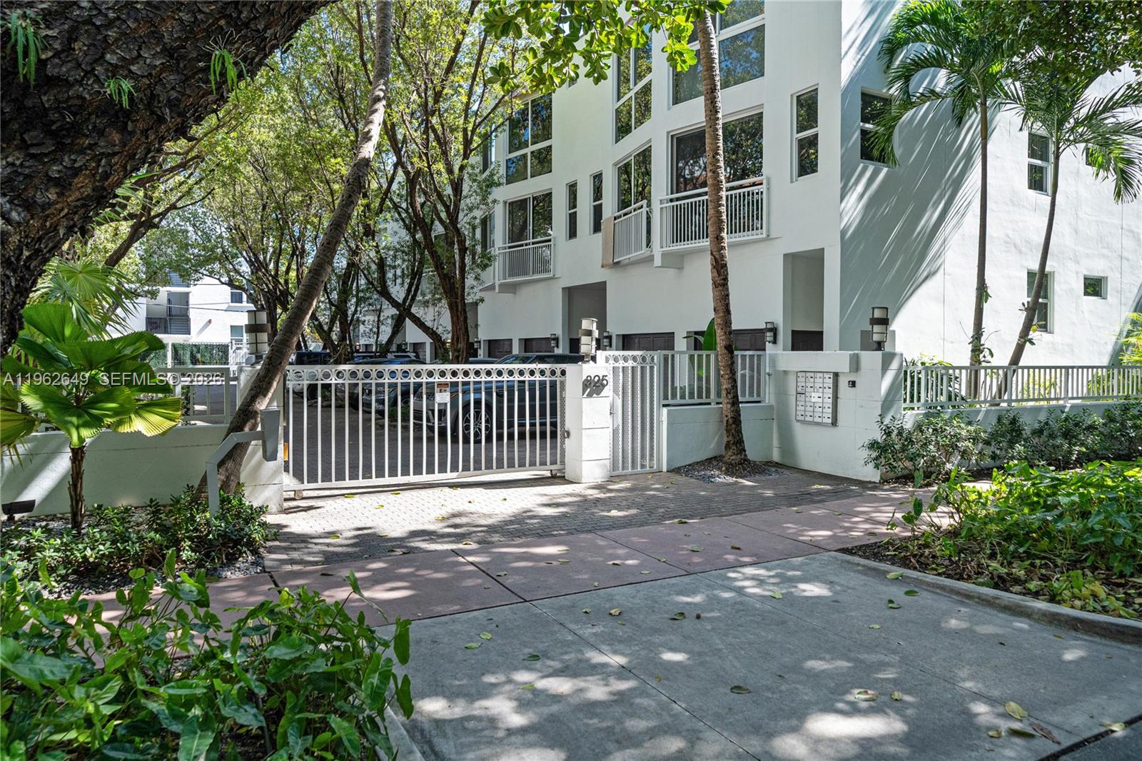 MERIDIAN PLACE CONDO - Residential
