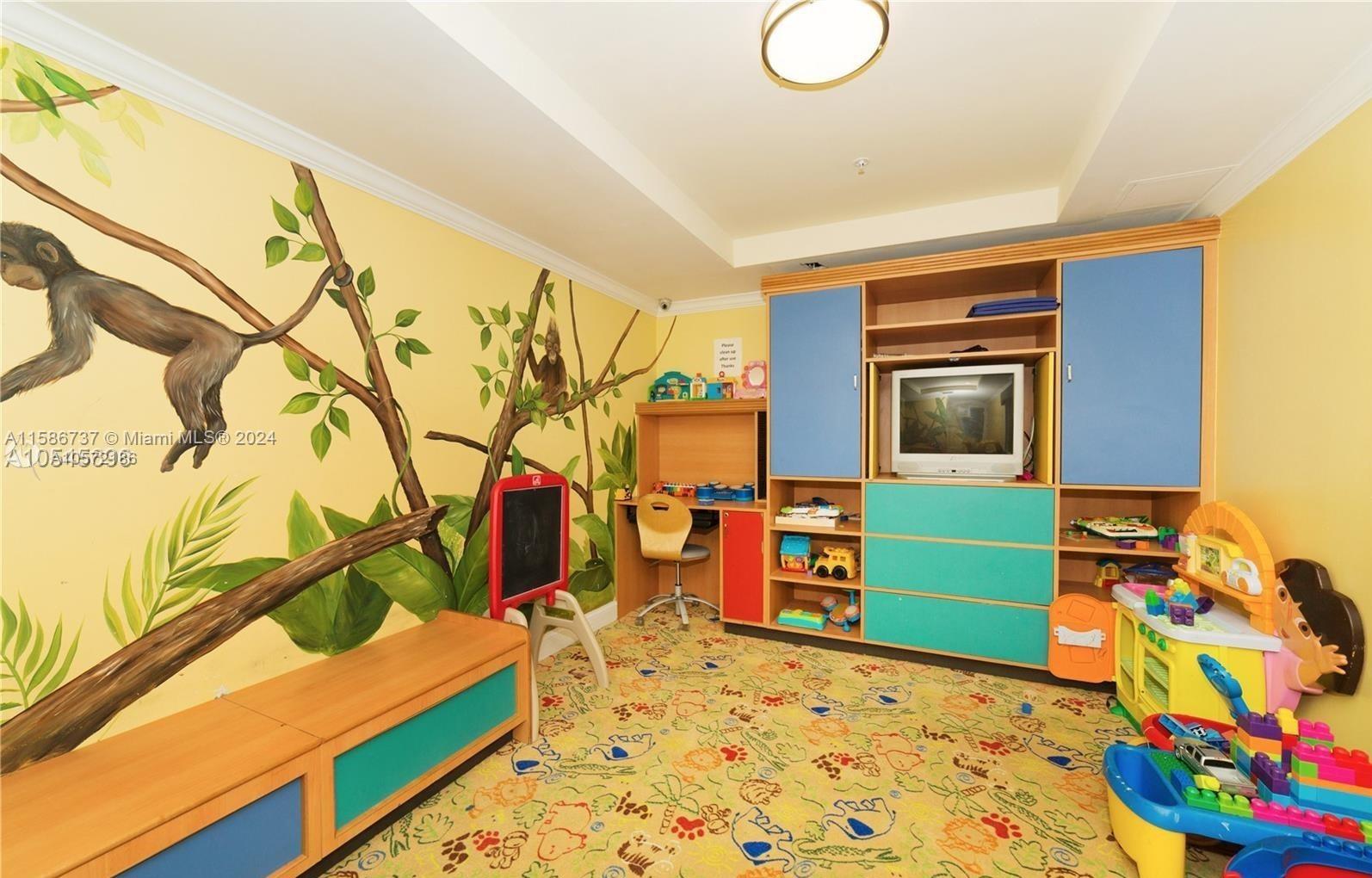 PORTO BELLAGIO CONDO - Residential Lease