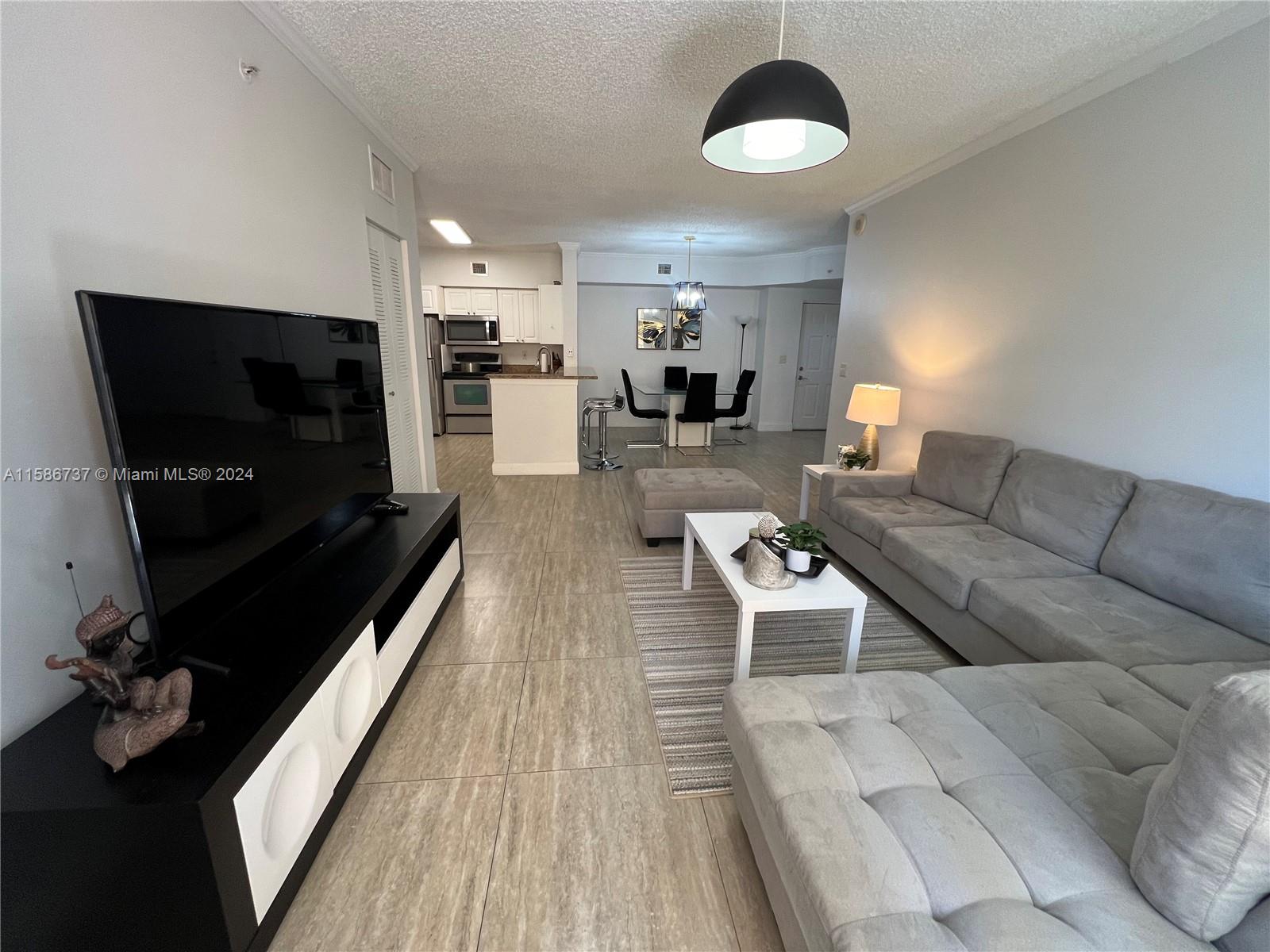 PORTO BELLAGIO CONDO - Residential Lease