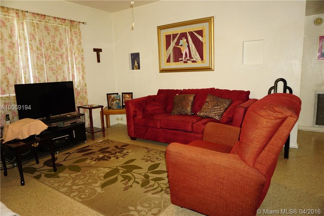 Biscayne Gardens Sec F Pt - Residential Lease