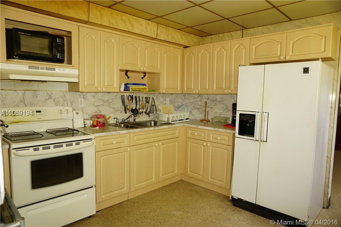 Biscayne Gardens Sec F Pt - Residential Lease