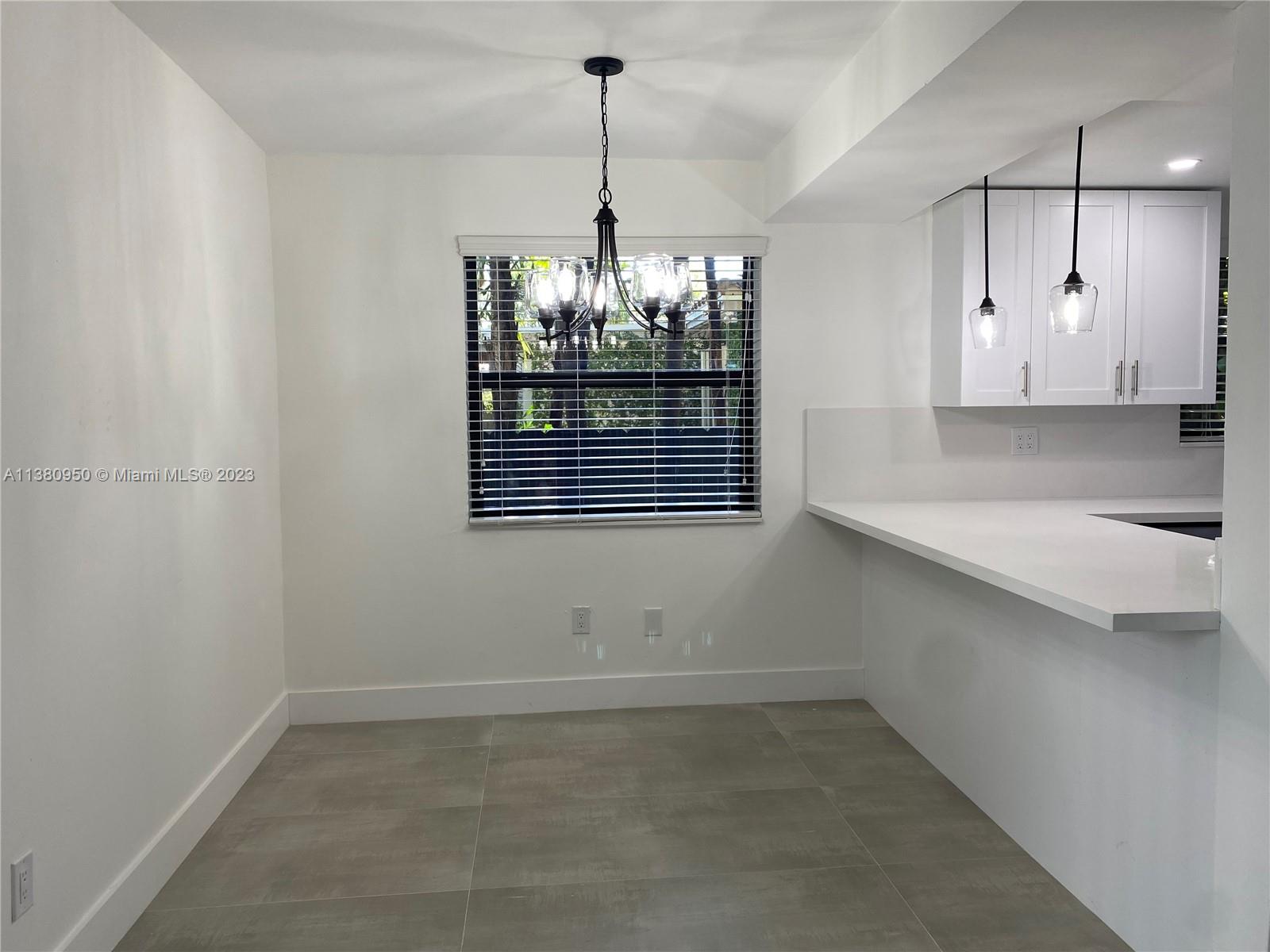 DAVIS CITRUS FARMS - Residential Lease
