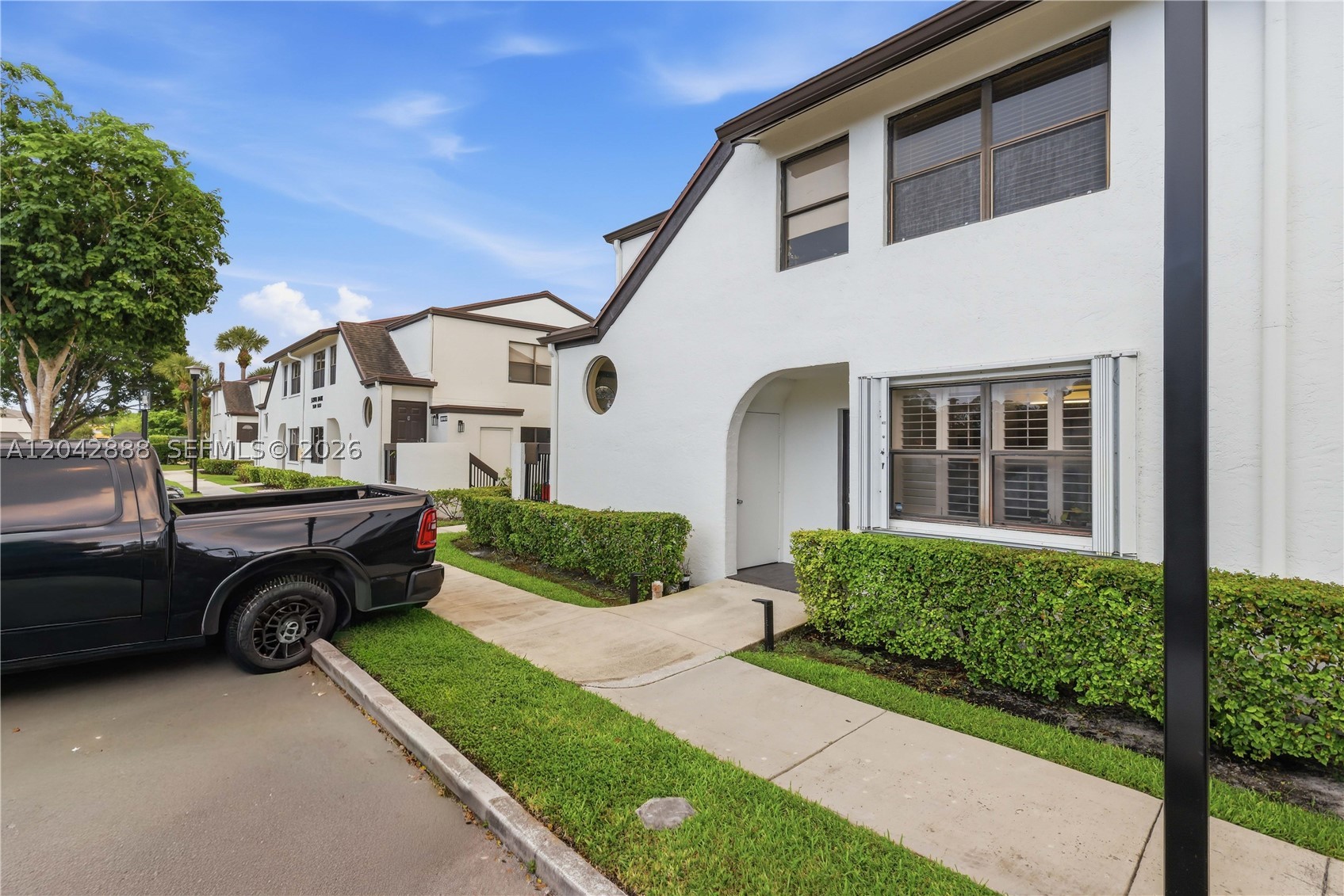 GARDENS AT PEMBROKE LAKES - Residential