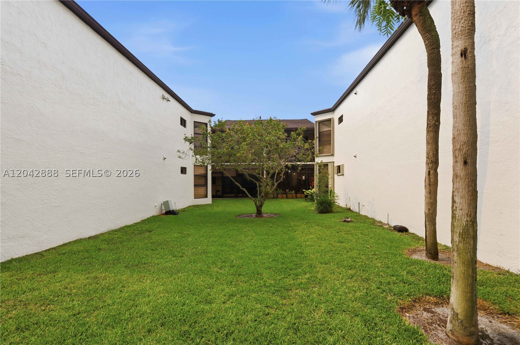 GARDENS AT PEMBROKE LAKES - Residential