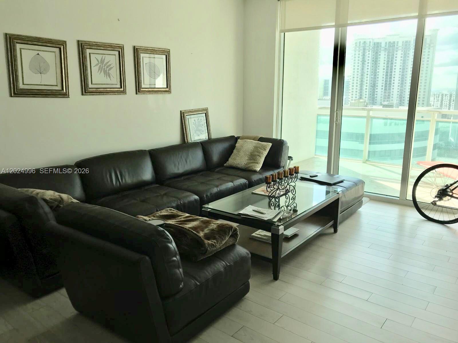 THE PLAZA 851 BRICKELL CO - Residential Lease
