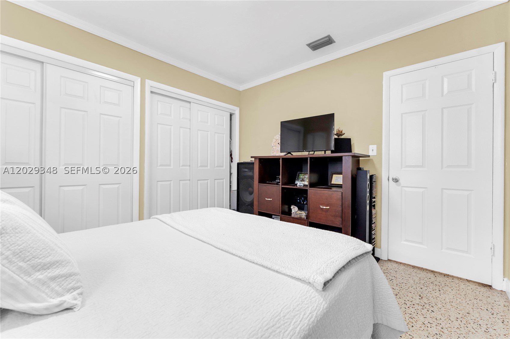 MEADOWS PARK - Residential