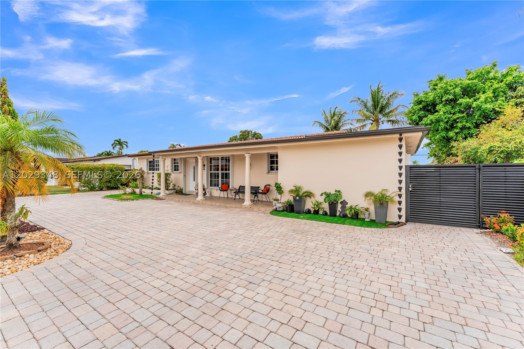 MEADOWS PARK - Residential