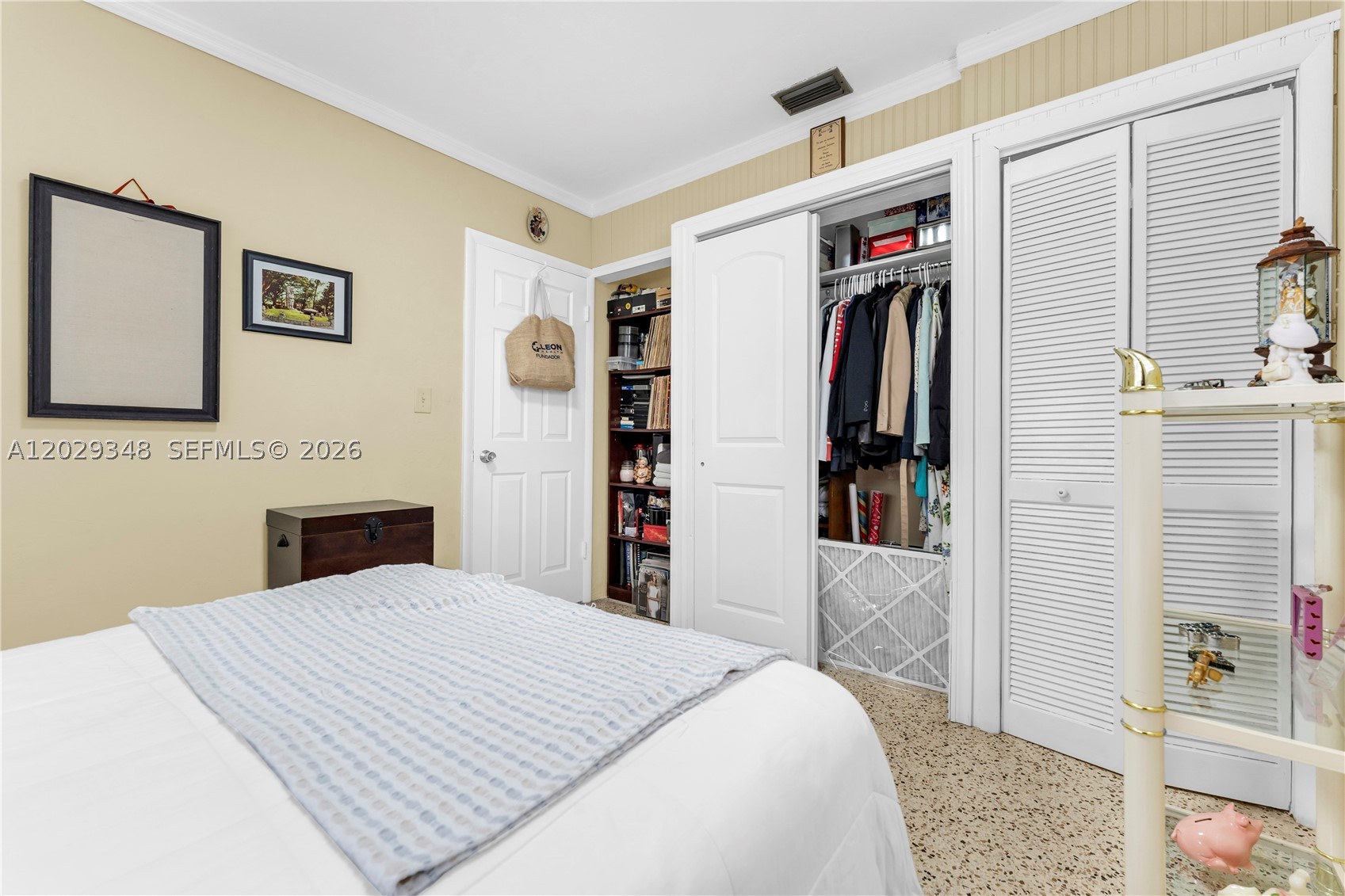 MEADOWS PARK - Residential