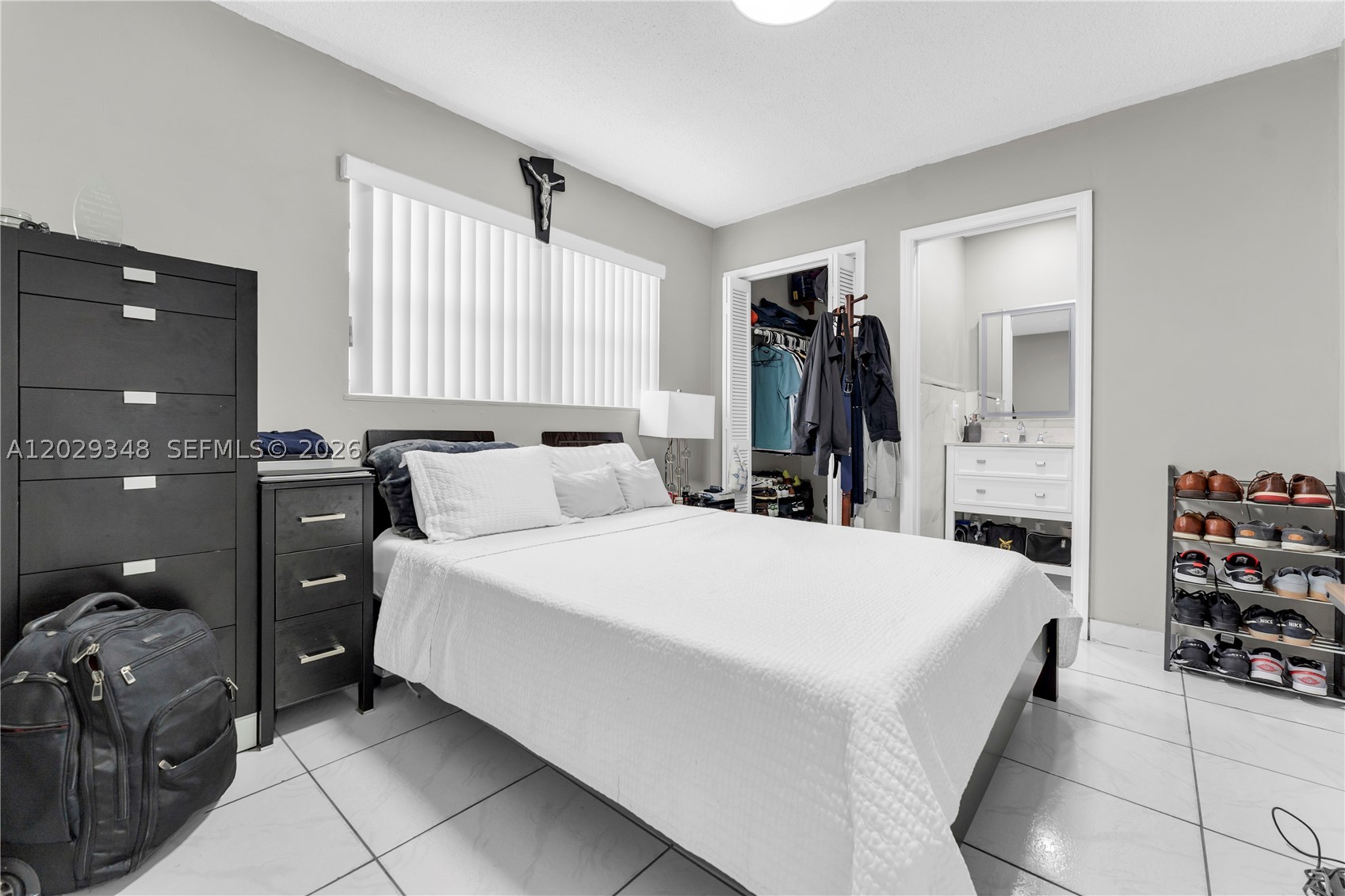 MEADOWS PARK - Residential
