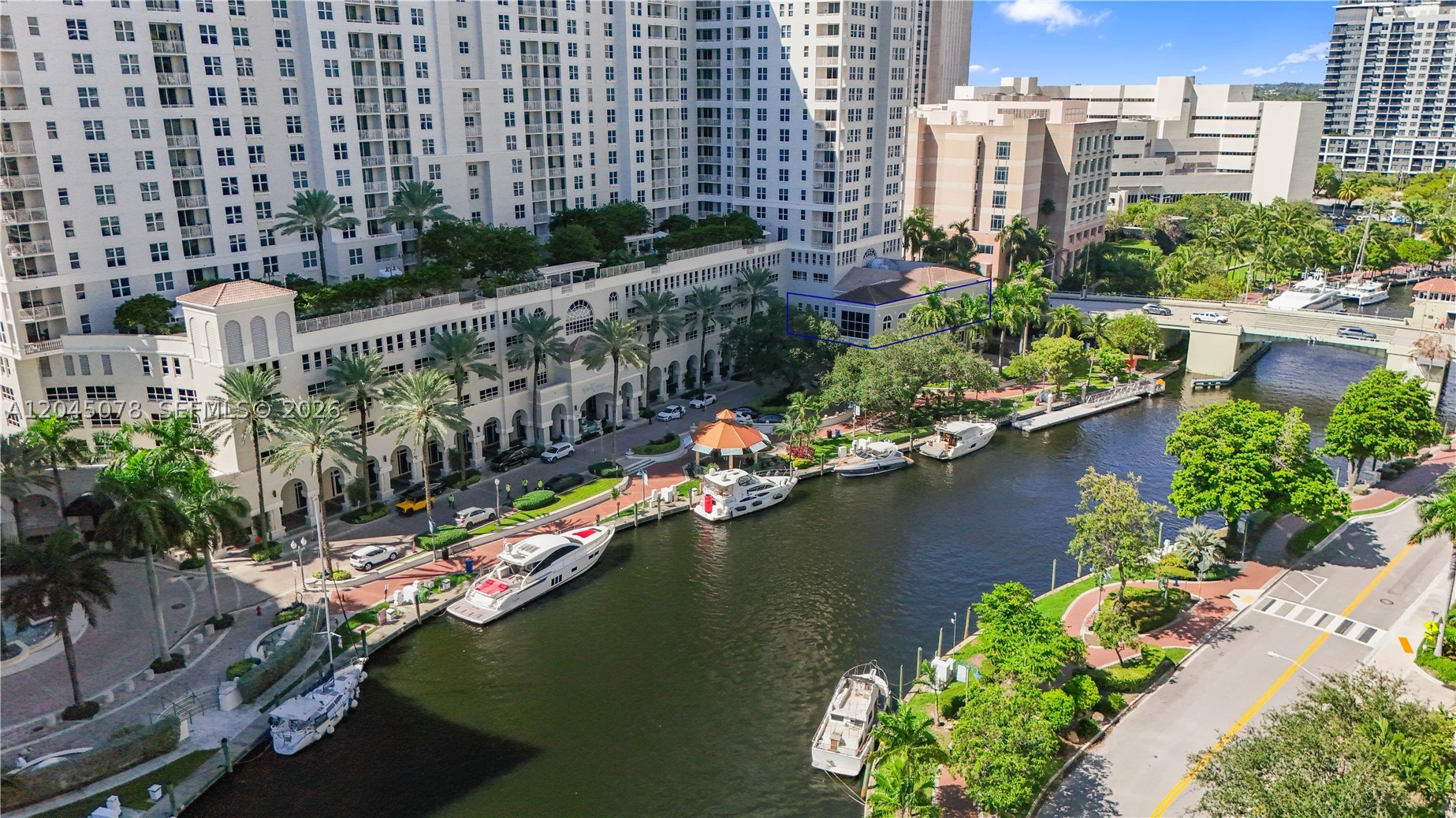 NURIVER LANDING COMM COND - Residential