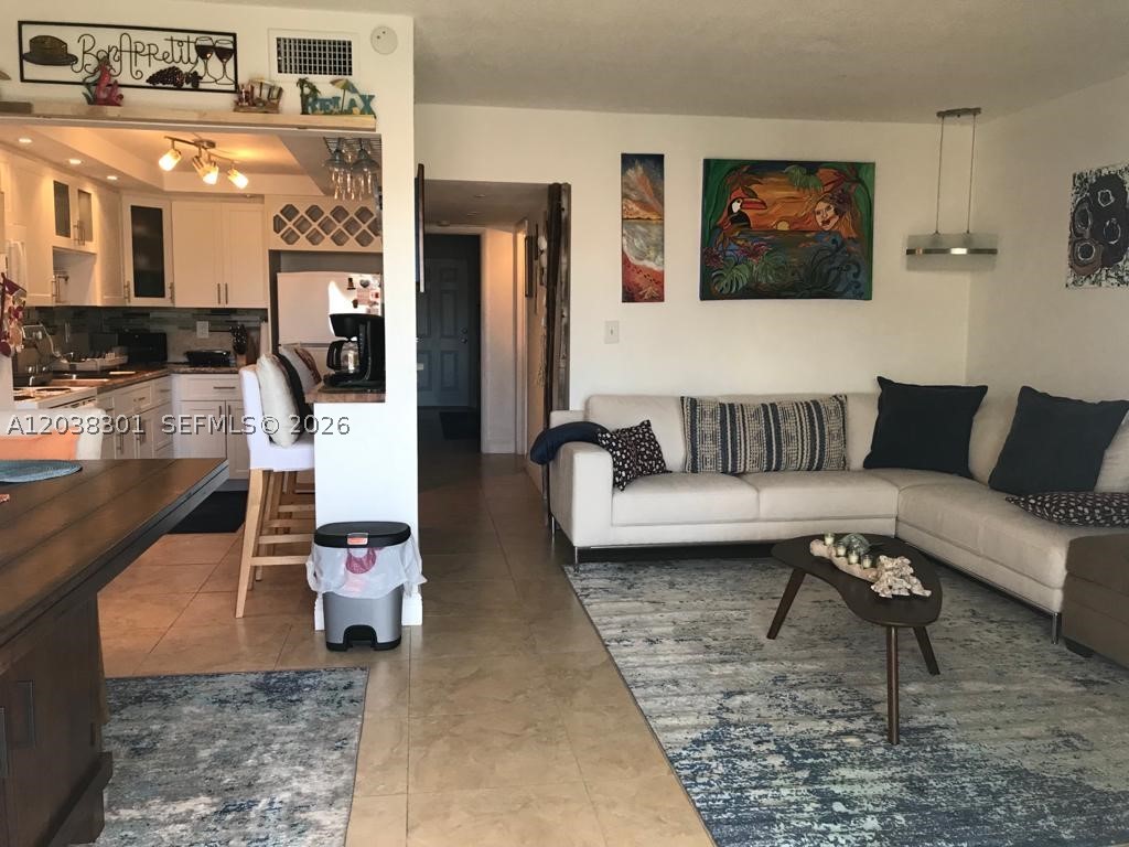 BAKER TOWERS CONDO - Residential Lease