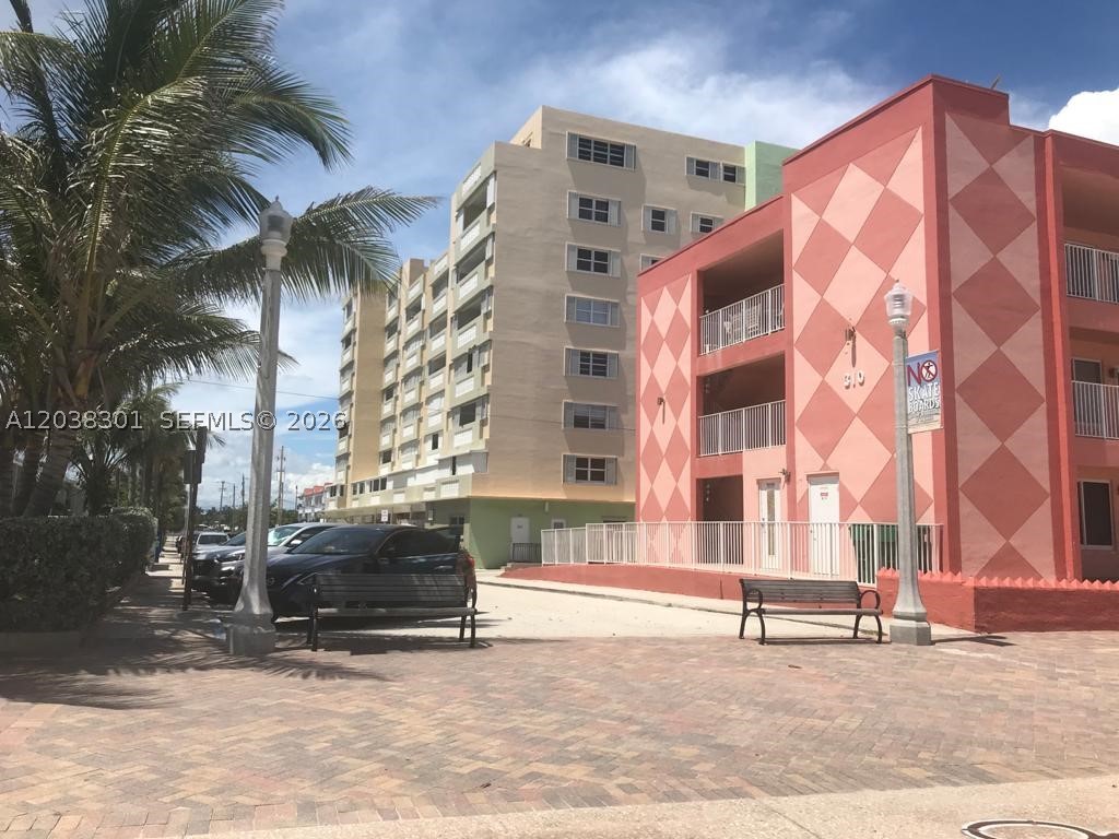 BAKER TOWERS CONDO - Residential Lease