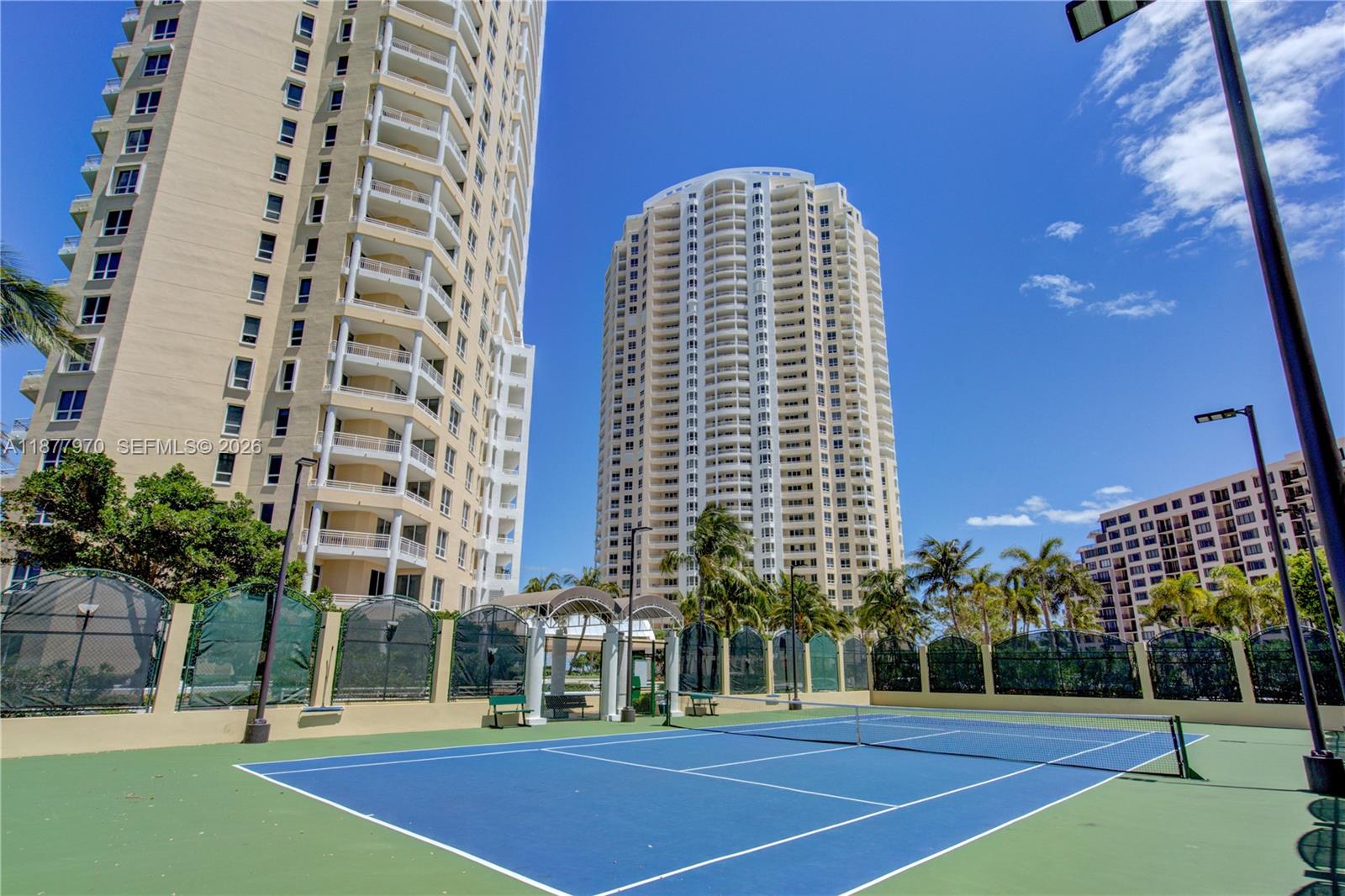 THREE TEQUESTA POINT COND - Residential