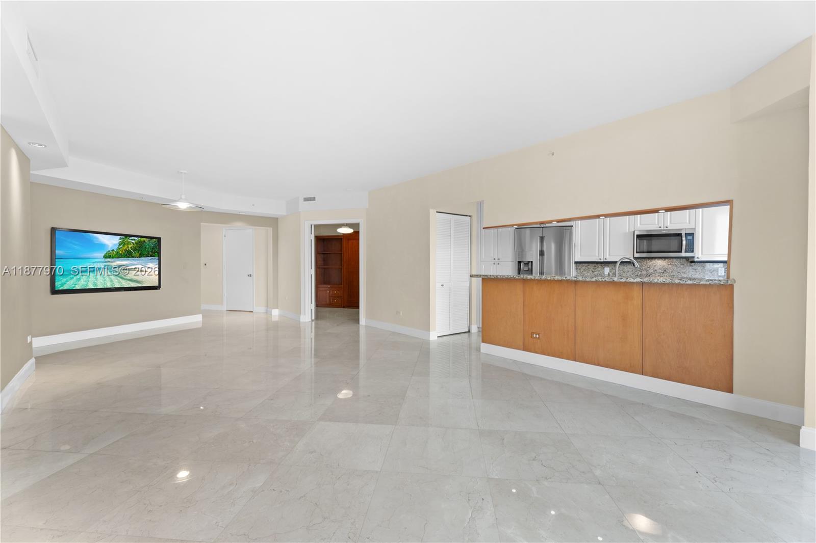 THREE TEQUESTA POINT COND - Residential