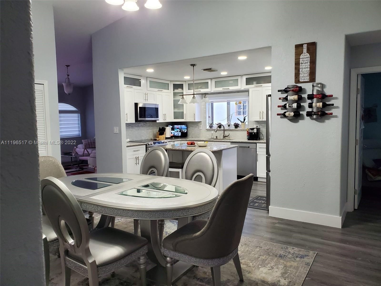 EMERALD POINT SUB - Residential