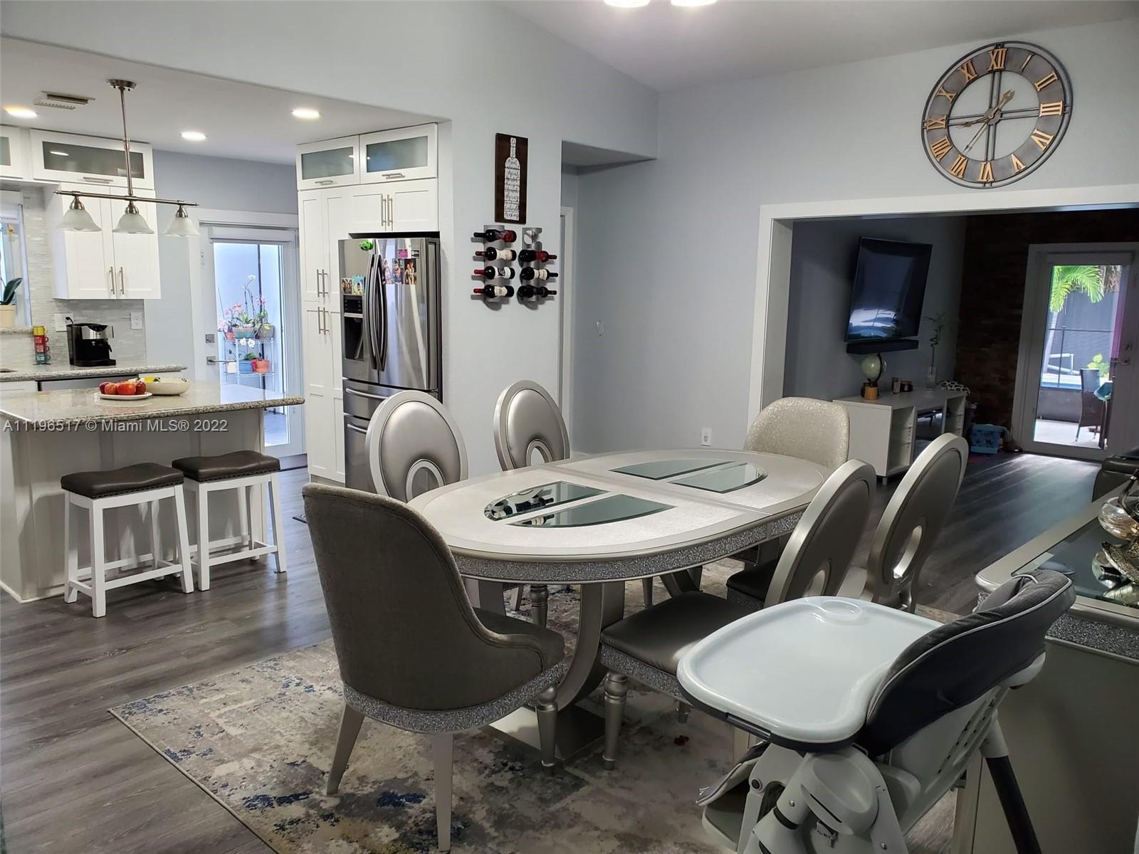 EMERALD POINT SUB - Residential