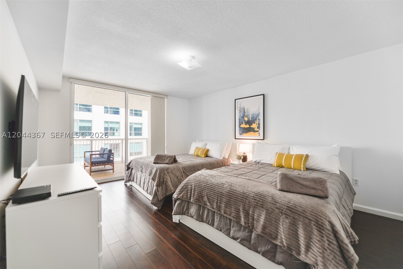 THE CLUB AT BRICKELL BAY - Residential
