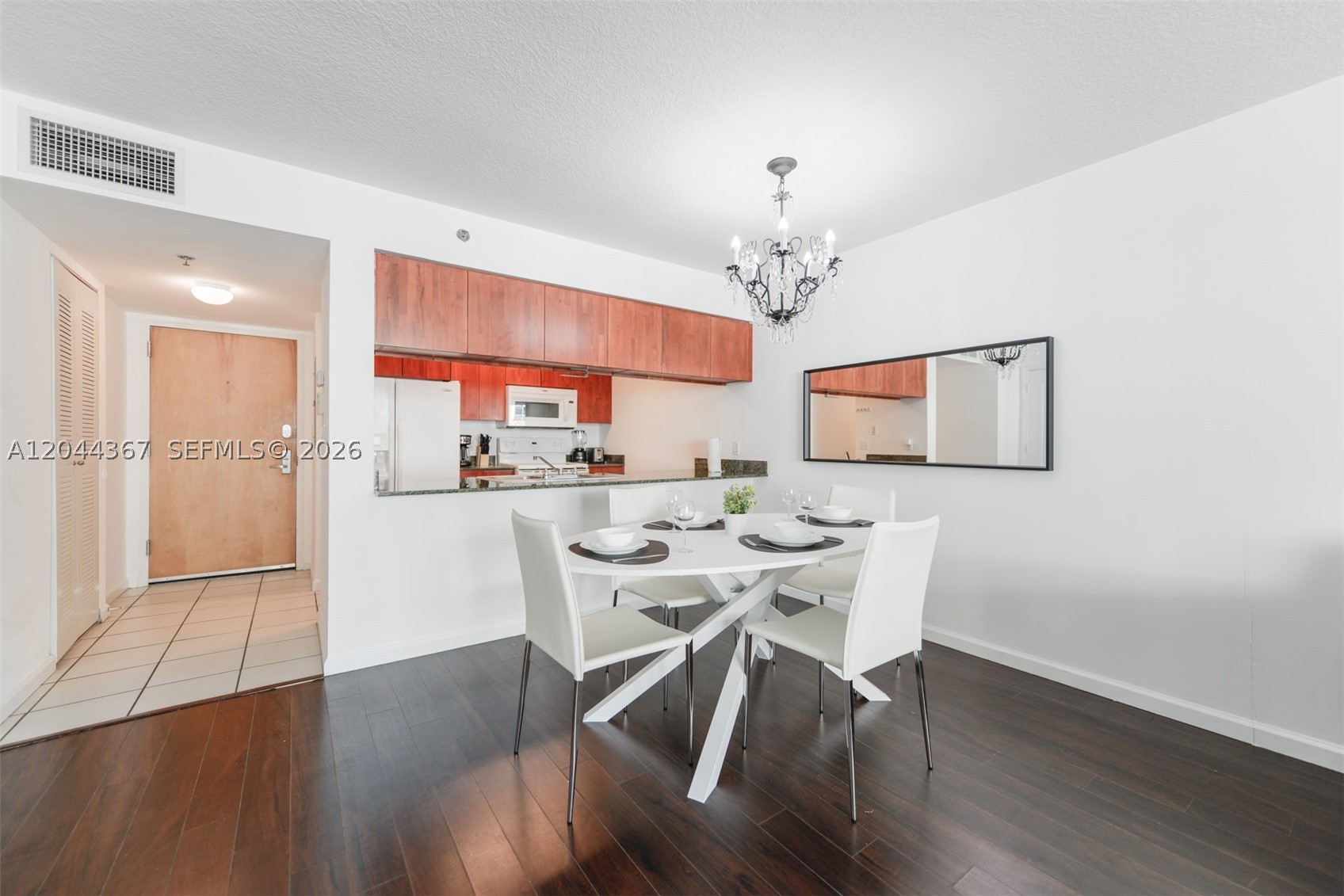 THE CLUB AT BRICKELL BAY - Residential