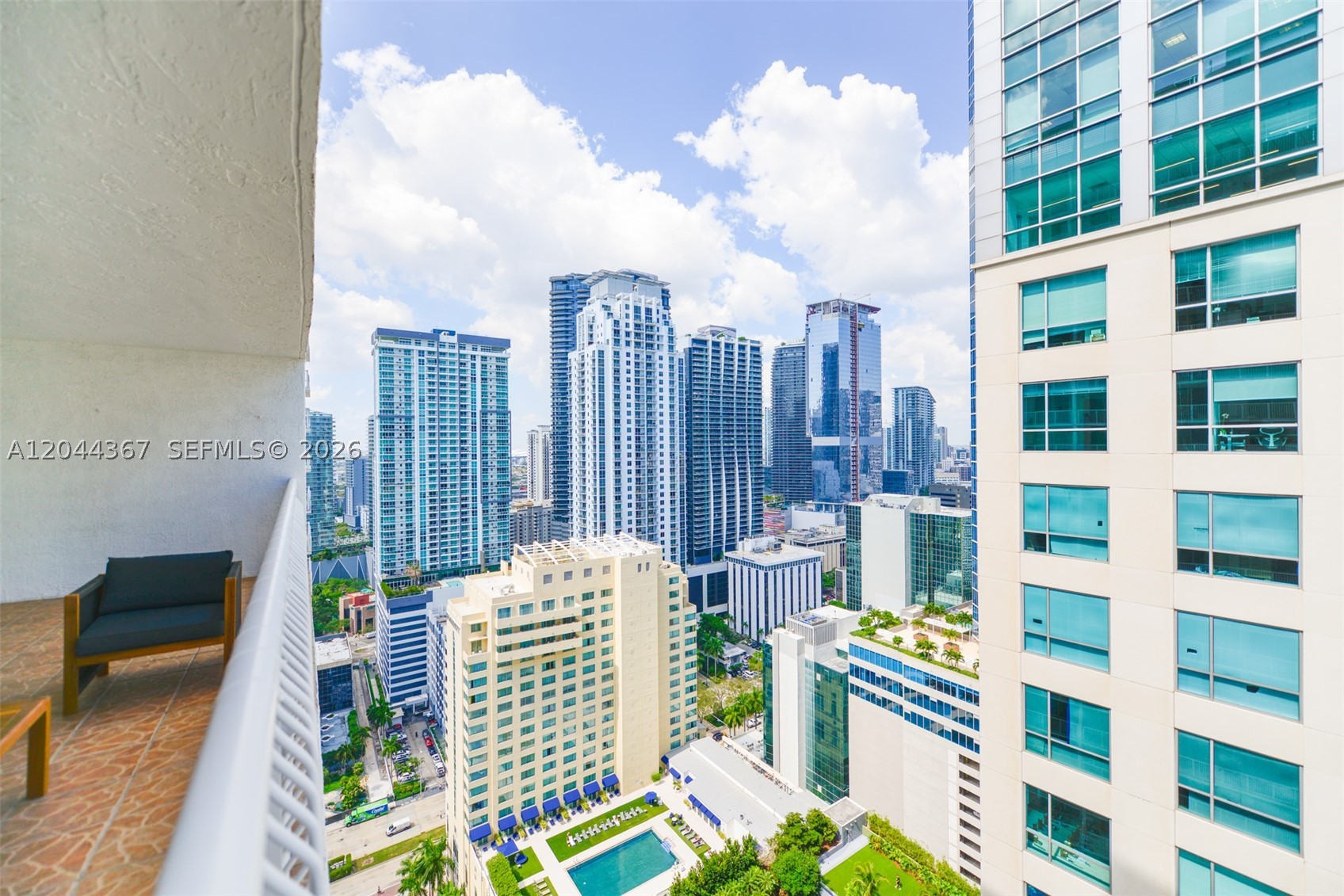 THE CLUB AT BRICKELL BAY - Residential