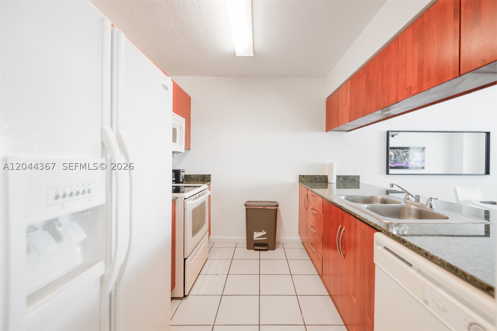 THE CLUB AT BRICKELL BAY - Residential