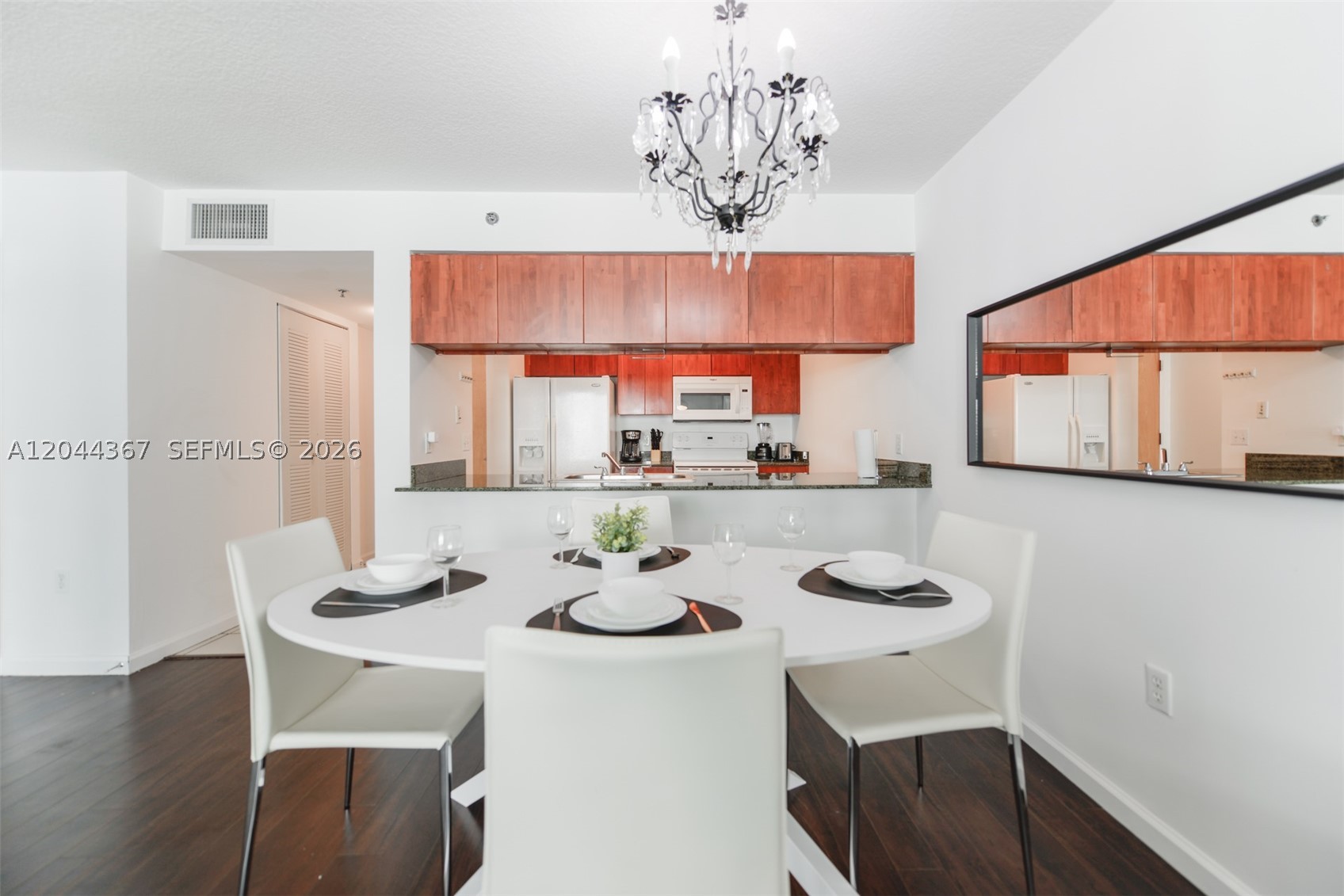 THE CLUB AT BRICKELL BAY - Residential