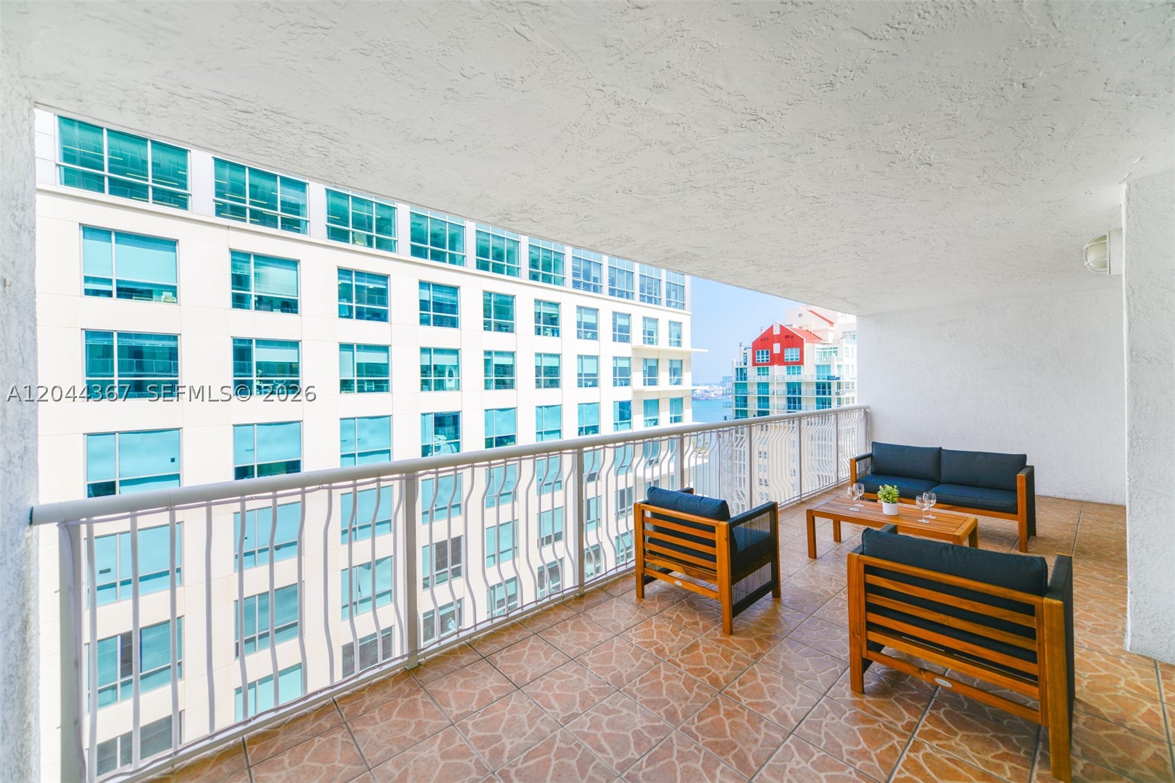 THE CLUB AT BRICKELL BAY - Residential