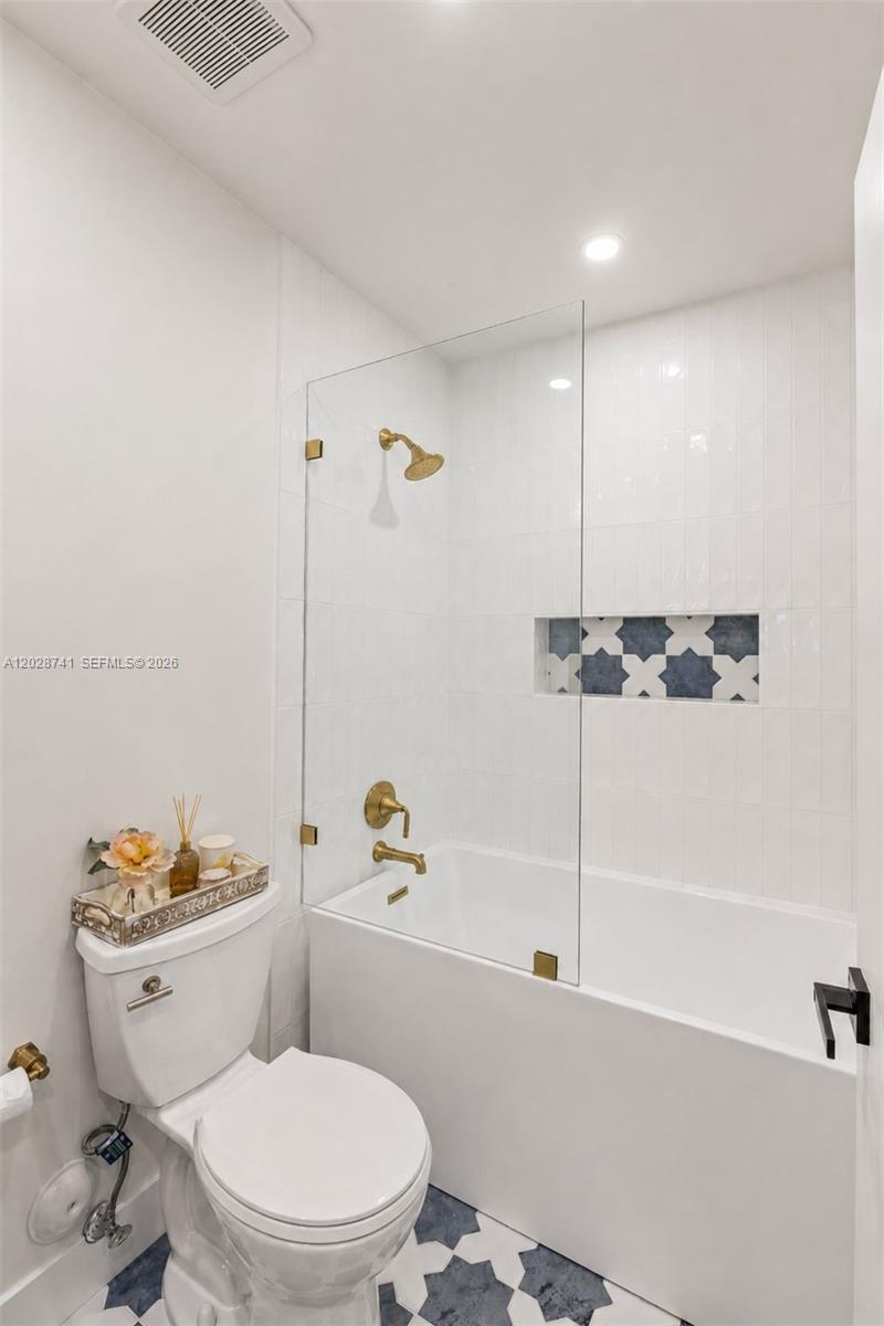 NEW SILVER CREST - Residential