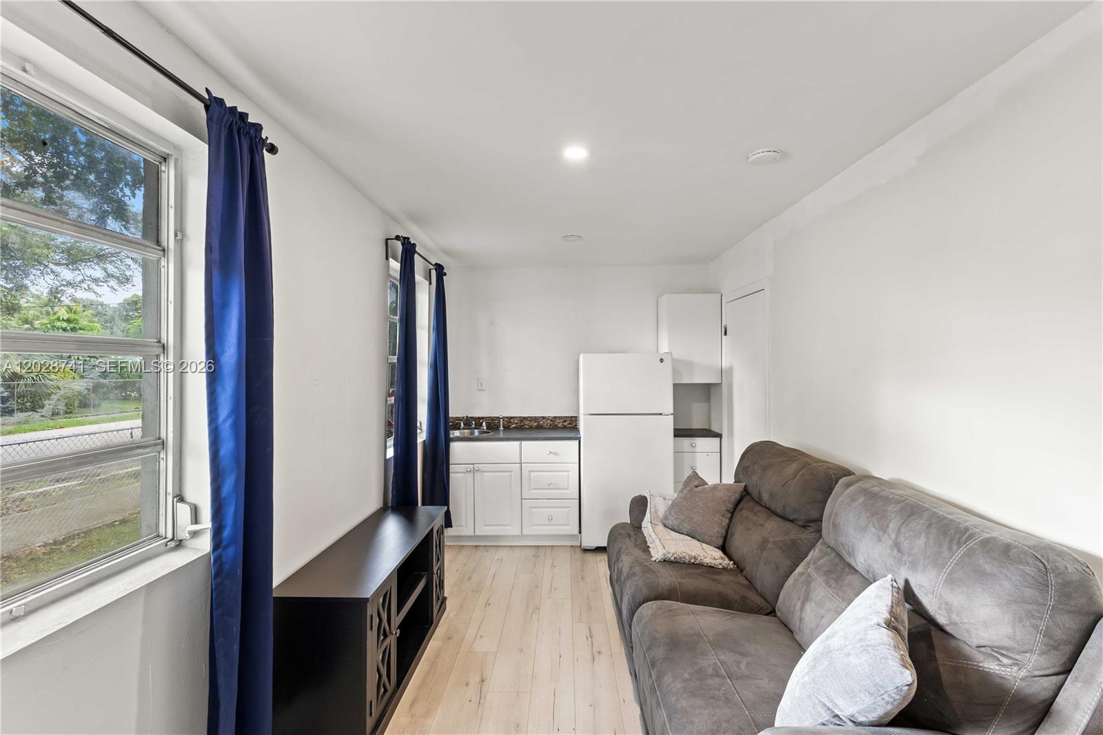 NEW SILVER CREST - Residential