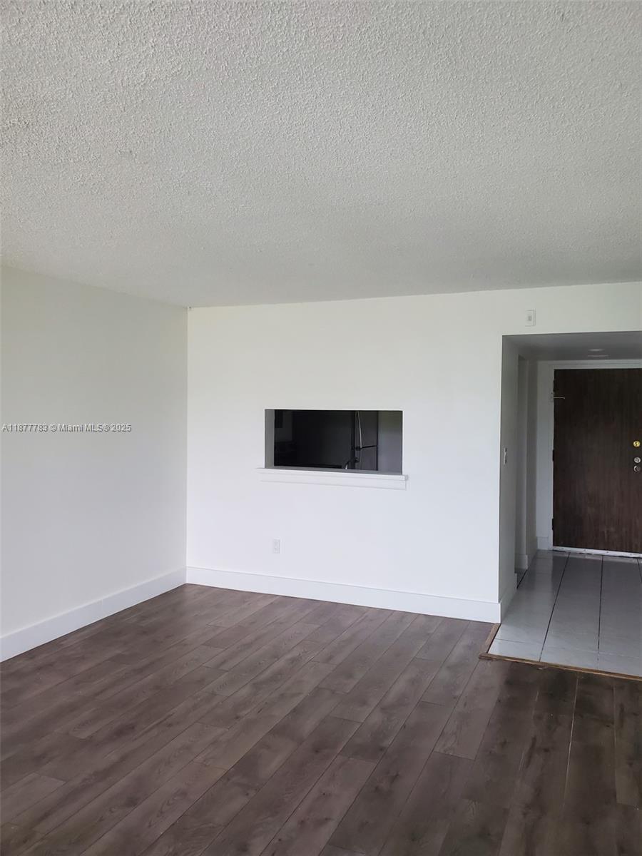 MONTECARLO CONDO - Residential Lease