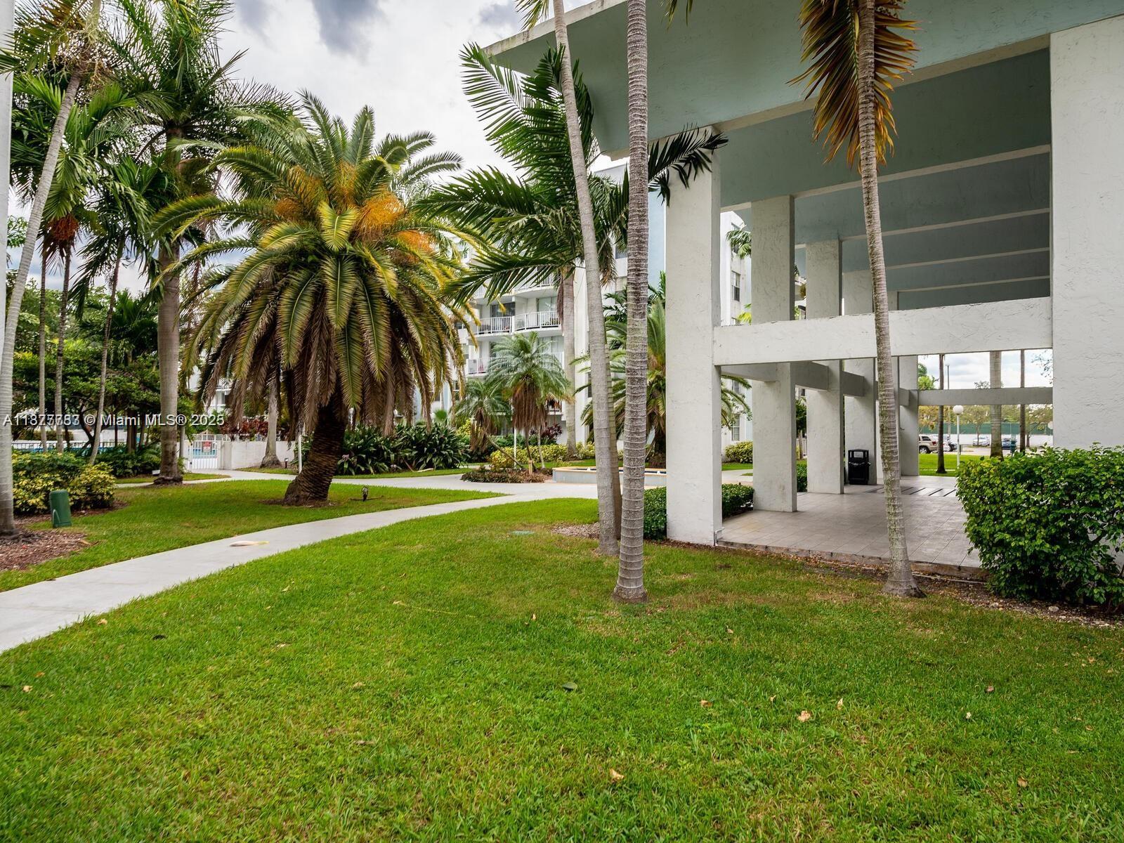 MONTECARLO CONDO - Residential Lease