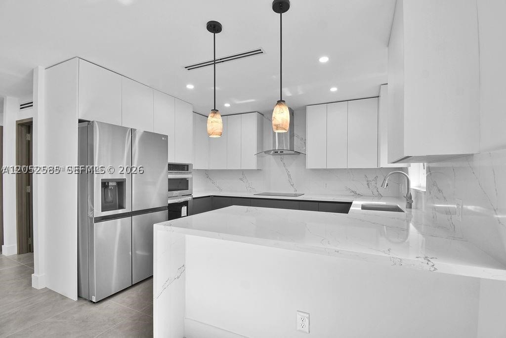 LUDLAM-GROVES - Residential Lease