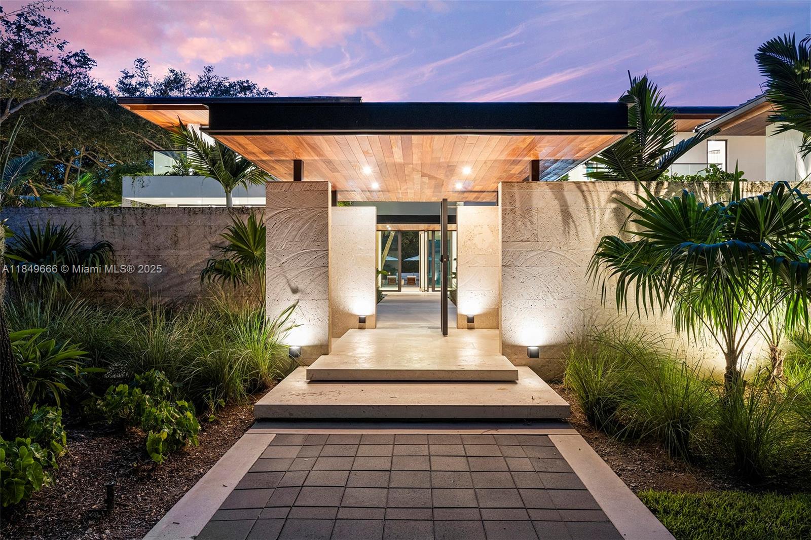 SNAPPER CREEK LAKES SUB - Residential