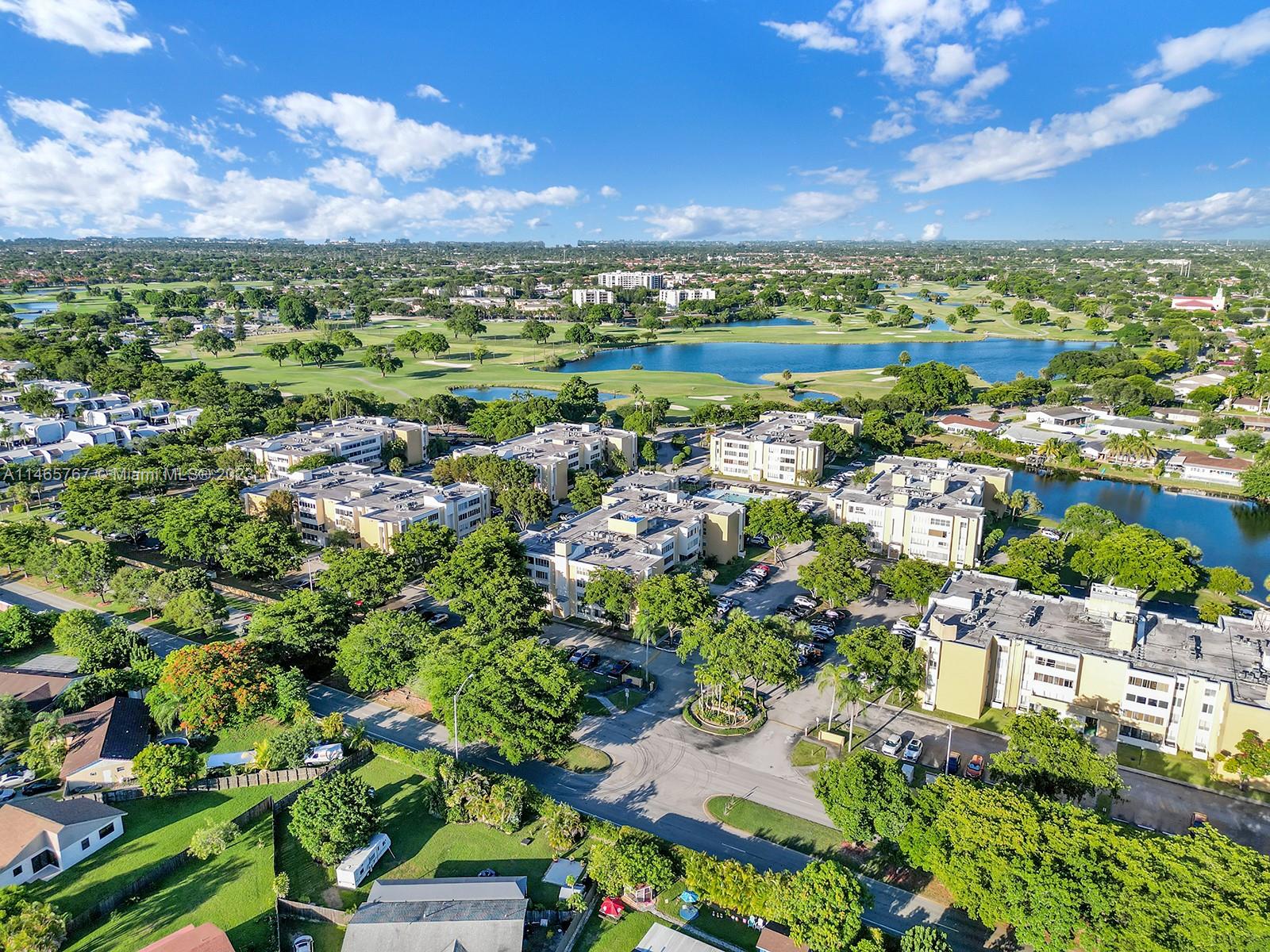SOVEREIGNS CONDO - Residential Lease