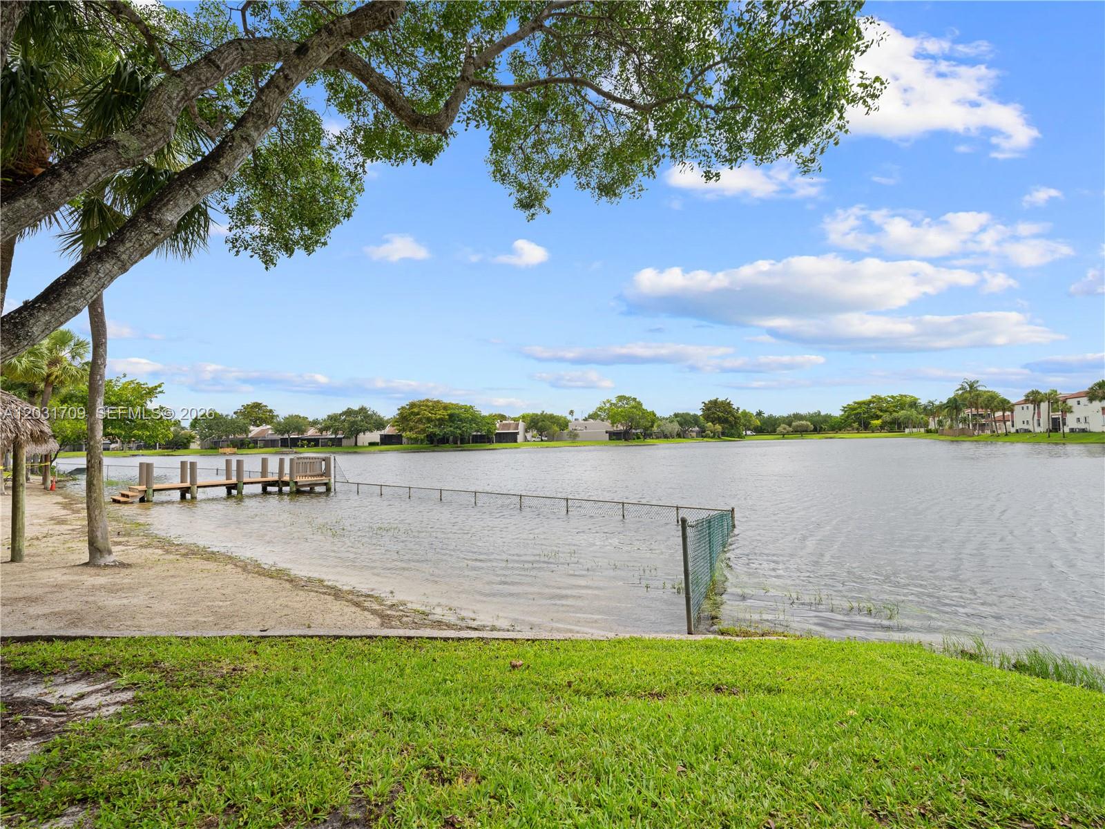 COLONY POINT 6 CONDO - Residential