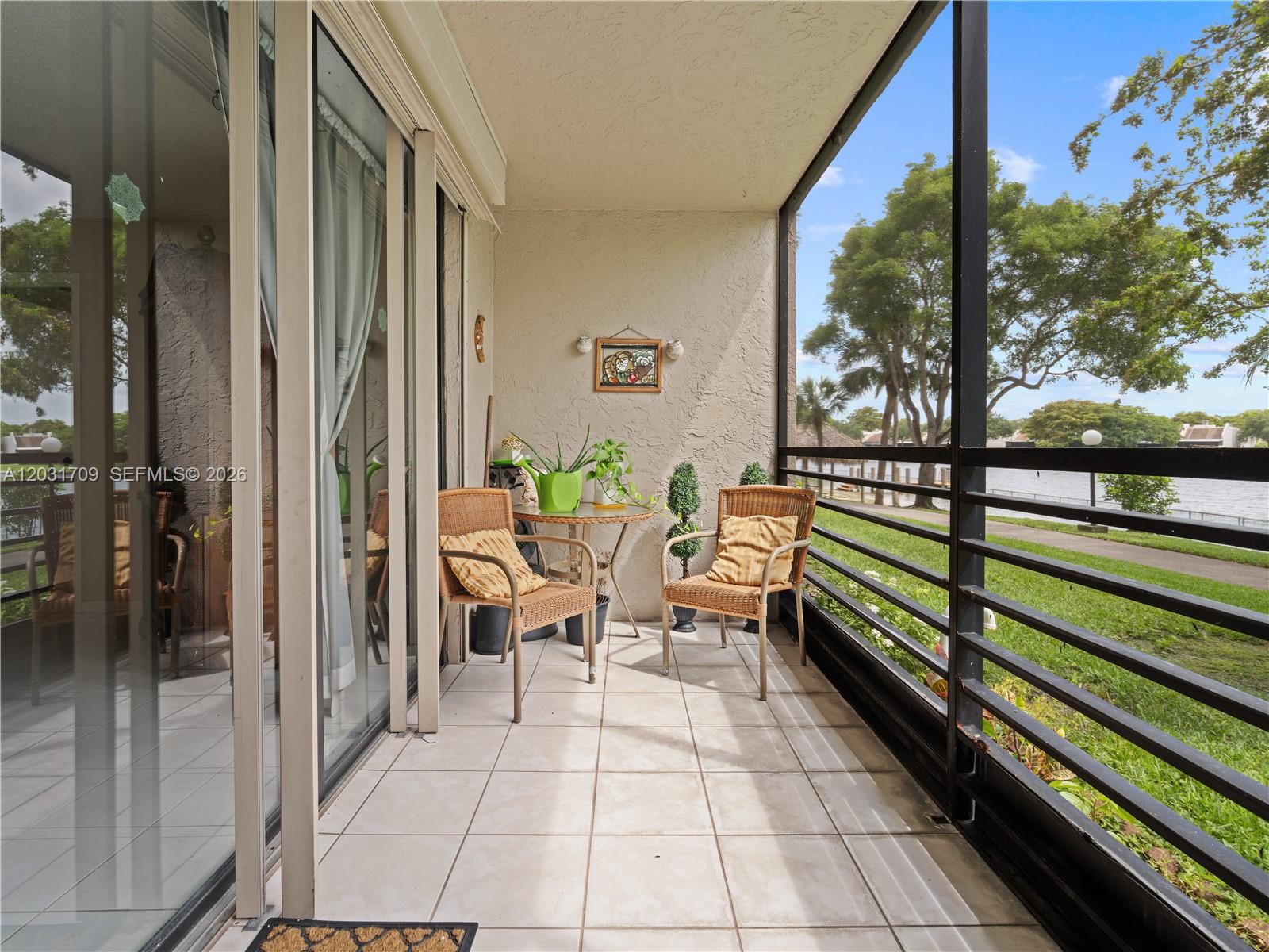COLONY POINT 6 CONDO - Residential