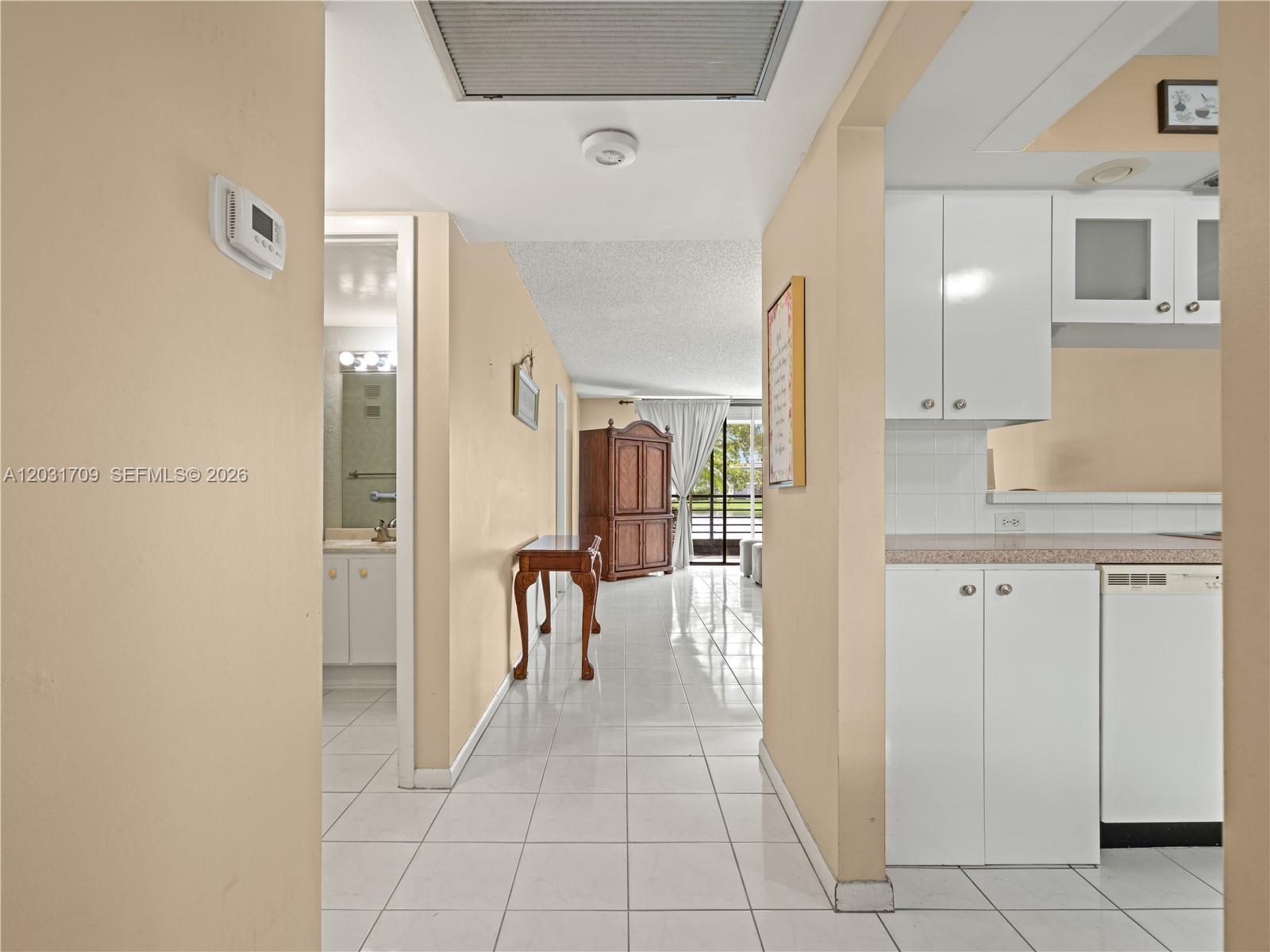 COLONY POINT 6 CONDO - Residential