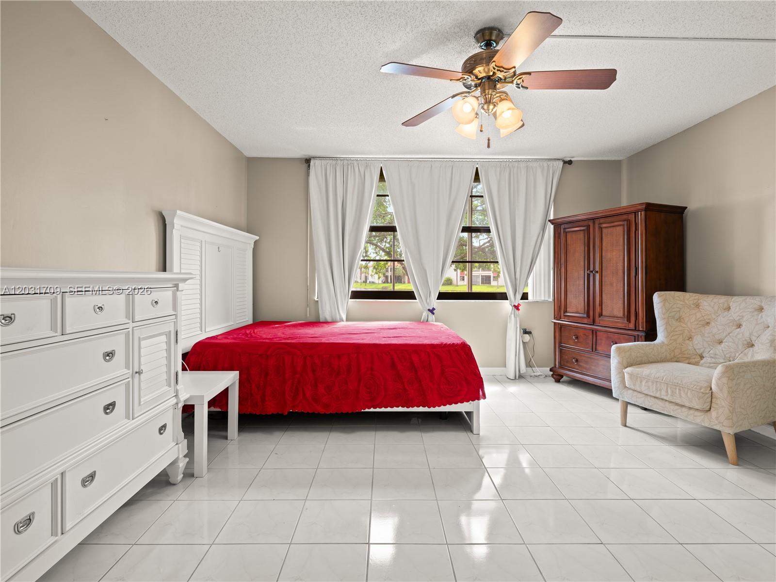 COLONY POINT 6 CONDO - Residential