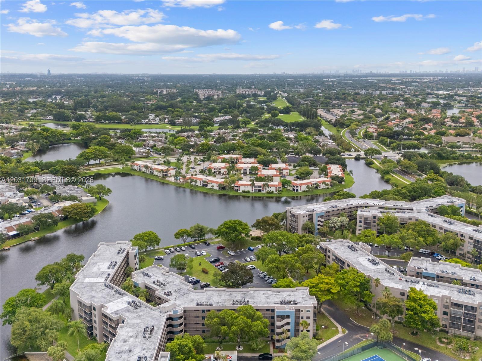 COLONY POINT 6 CONDO - Residential